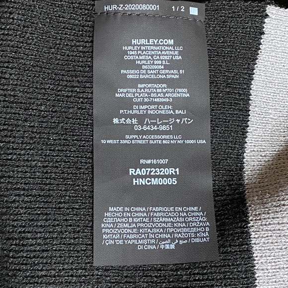Hurley Beanie and Scarf Set Black/Gray - Picture 5 of 7